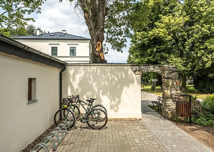 Szálloda Dwor Skrzynki